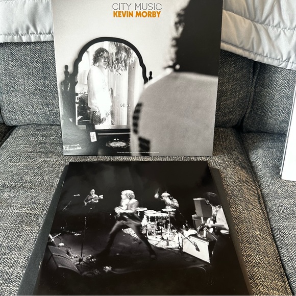 Kevin Morby - City Music Vinyl Me Please Exclusive Record LP, Orange Splattered - Picture 4 of 4